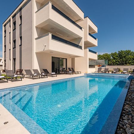 Apartments Menalo Elegance Zaton  Esterno foto